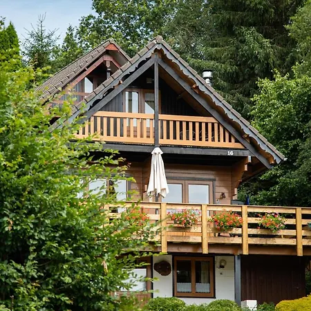Ardenparks Petite Suisse Hotel Dochamps Exterior photo