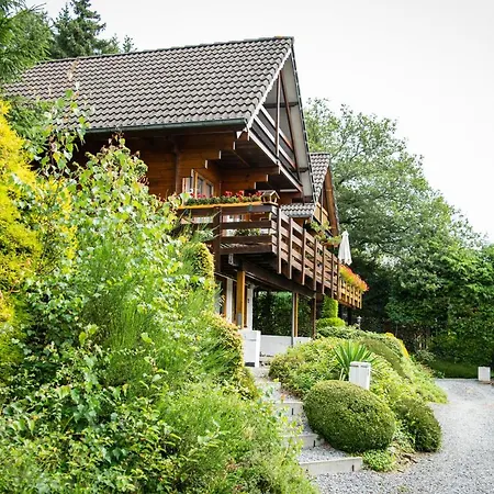 Ardenparks Petite Suisse Hotel Dochamps Exterior photo