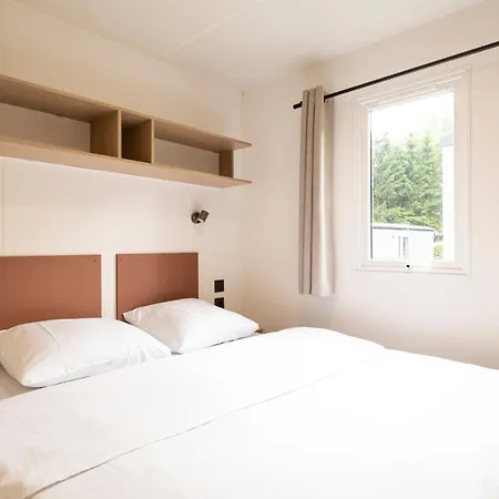 Ardenparks Petite Suisse Hotel Dochamps Exterior photo