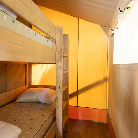 Ardenparks Petite Suisse Hotel Dochamps Room photo