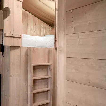 Ardenparks Petite Suisse Hotel Dochamps Room photo