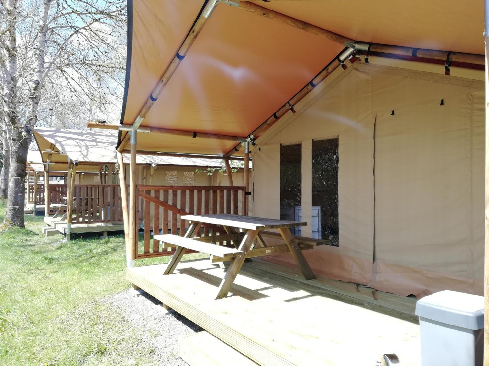 Camping Petite Suisse Dochamps