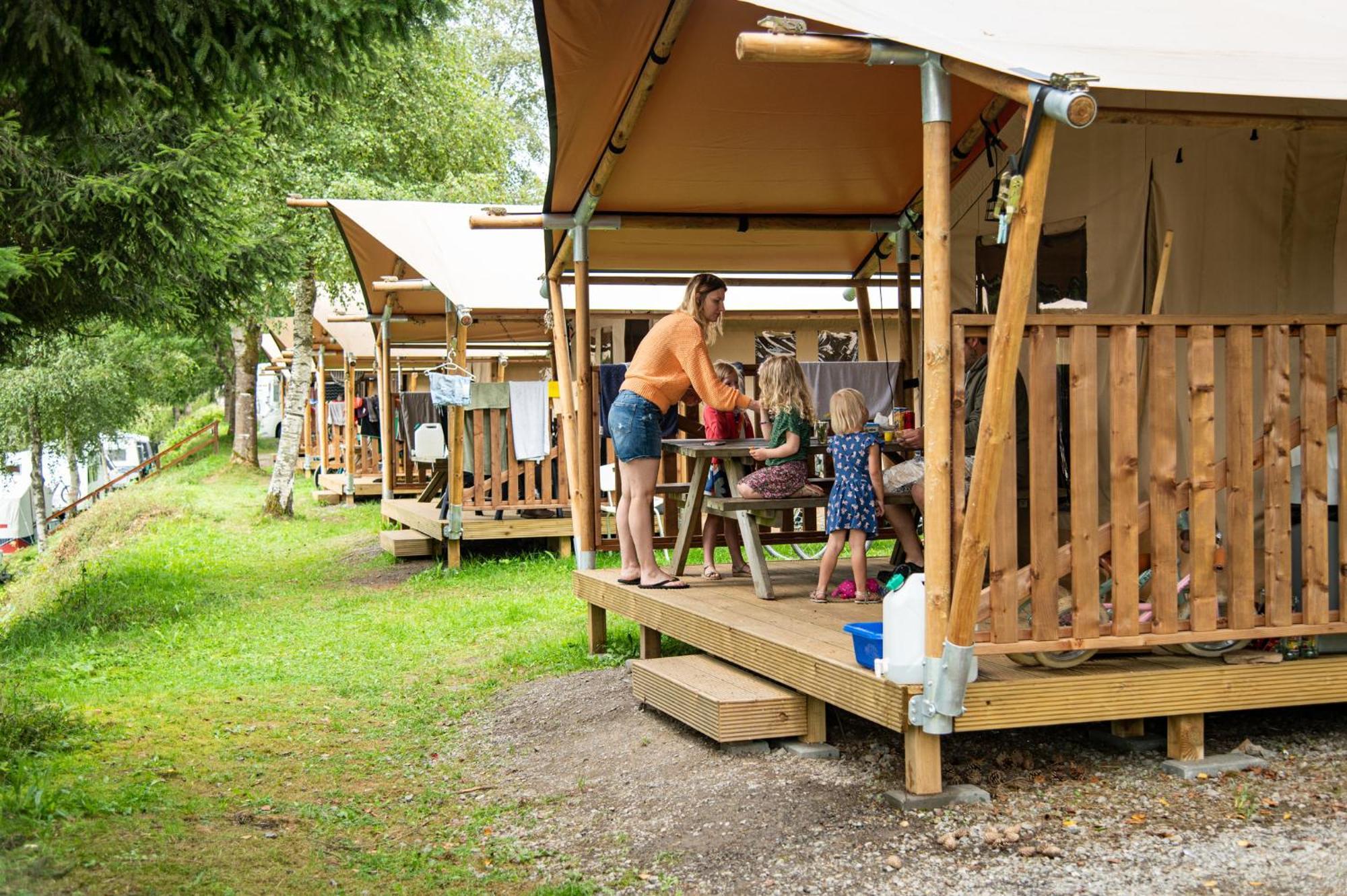 Petite Suisse Camping Dochamps